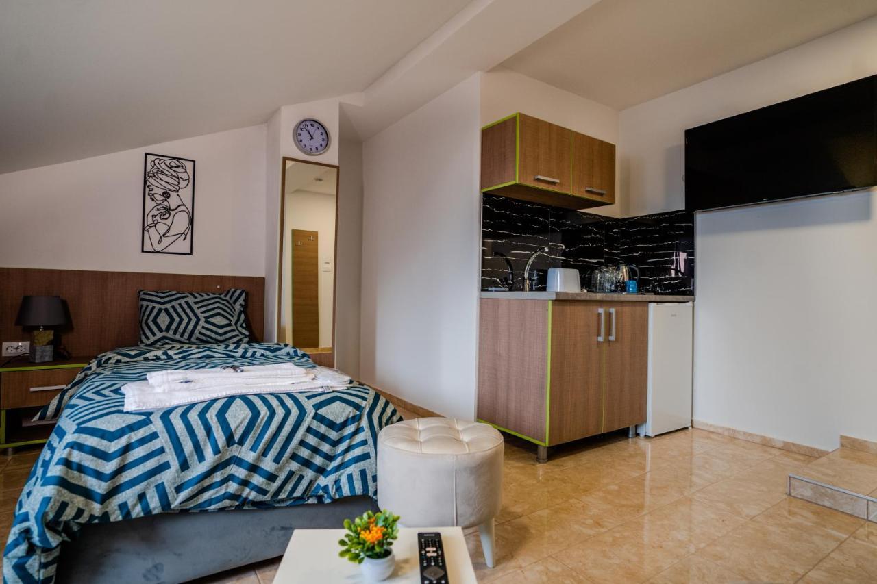 Makedon Apartments Охрид Екстериор снимка