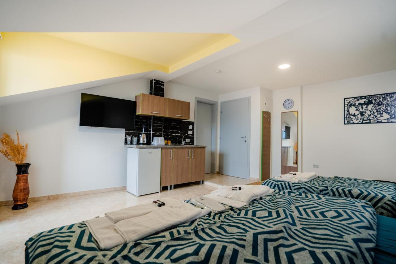 Makedon Apartments Охрид Екстериор снимка