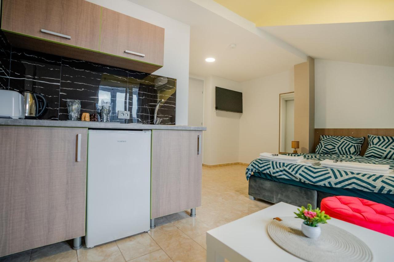 Makedon Apartments Охрид Екстериор снимка