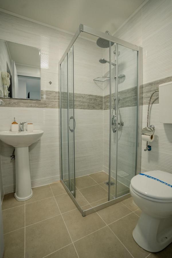 Makedon Apartments Охрид Екстериор снимка