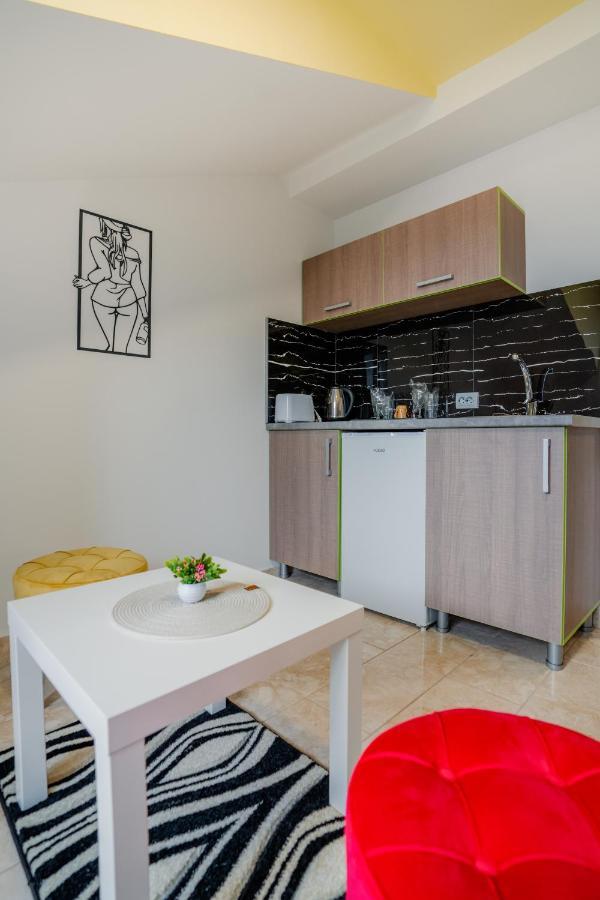 Makedon Apartments Охрид Екстериор снимка