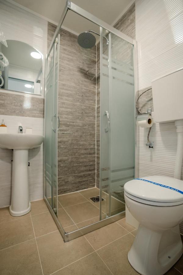 Makedon Apartments Охрид Екстериор снимка